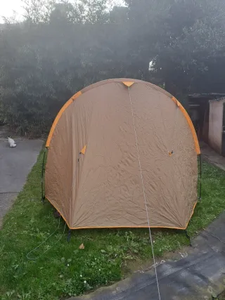 Tienda de campaña Quechua 4 personas