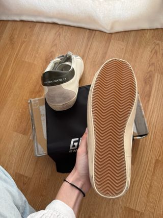 Zapatillas Golden Goose Rojas y Blancas