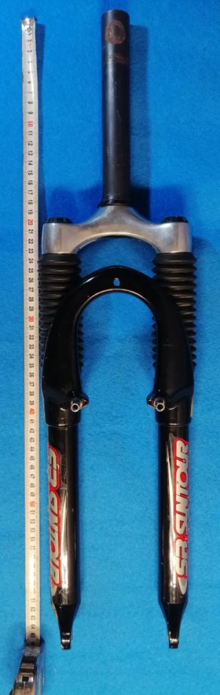 Horquilla de suspensión SR SUNTOUR M 7700 2100 grs
