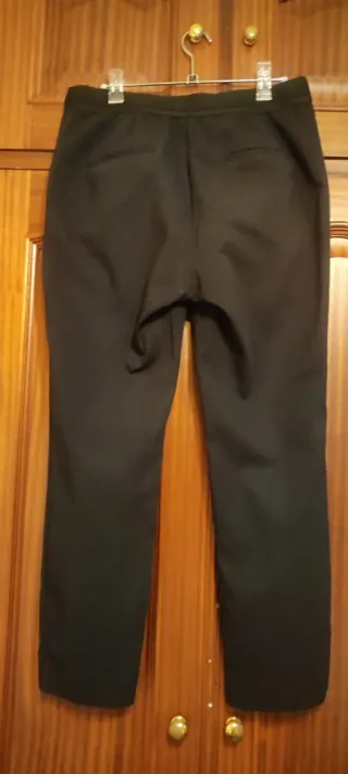 Confezione di due pantaloni Zara blu navy e nero