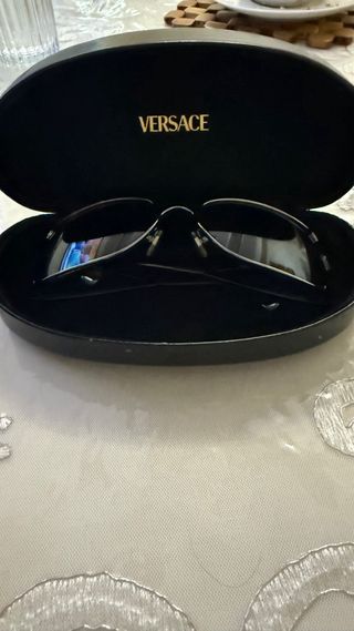 Gafas de sol Versace grises y plateadas