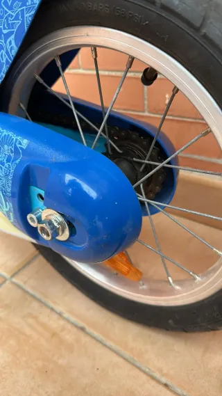 Bicicleta decathlon de iniciación para niños