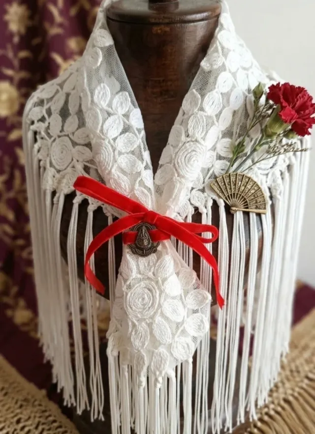 Lazo rociero para mantoncillo. Virgen del Rocío