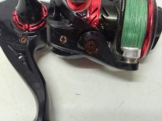 Carrete Pesca Pequeño 2000 Negro/Rojo