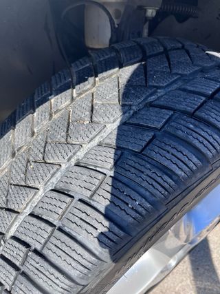 Llantas Porsche Cayenne 20’ + Neumáticos
