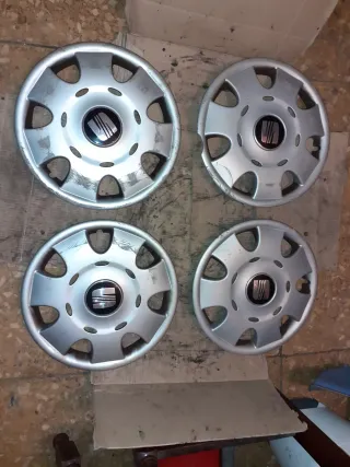 Tapacubos Seat Ibiza Originales 4 unidades 14 pulg