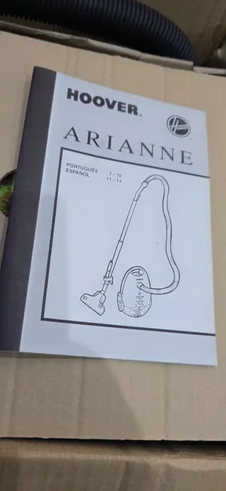 Aspiradora Hoover Arianna 1300W Verde