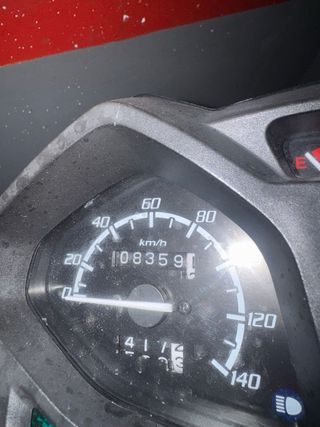 Honda CB125F Roja Moto Naked Manual