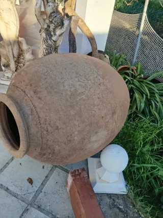 Tinaja de barro antigua (1880-1940). Tengo dos.