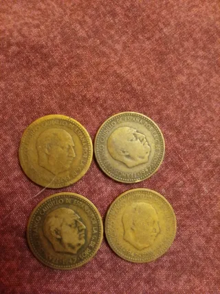 4 Monedas 1 Peseta Franco 1947