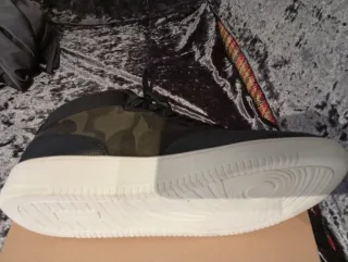 Zapatillas altas hombre verde y negro