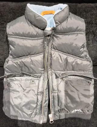 Chaleco acolchado gris