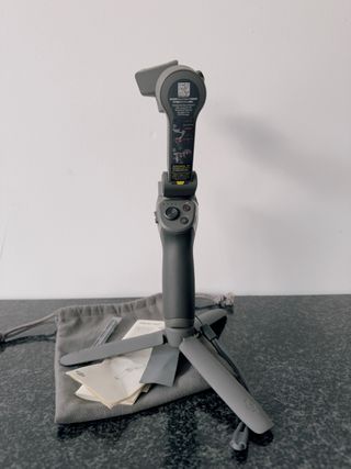 Estabilizador DJI Osmo Mobile 3 Gimbal