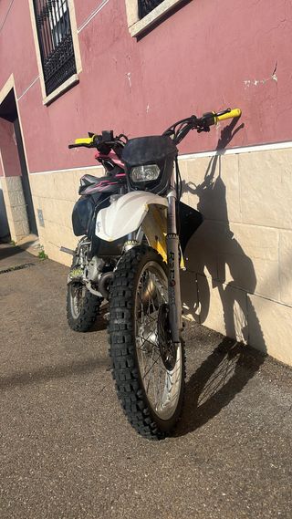 Yamaha DT 50 R Enduro Manual