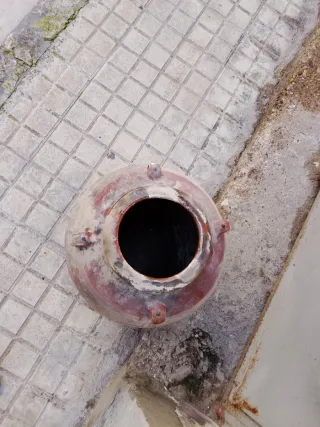 Vasija grande de cerámica