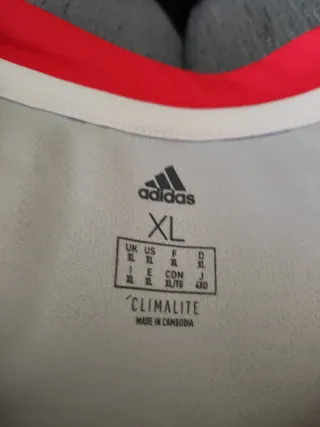 Camiseta Original España Adidas Talla XL