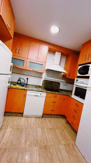 Se vende piso bajo en la ñora