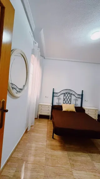 Se vende piso bajo en la ñora