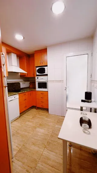 Se vende piso bajo en la ñora