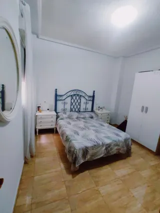 Se vende piso bajo en la ñora