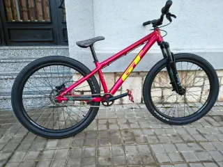 Bici Dirt GT La Bomba Talla L