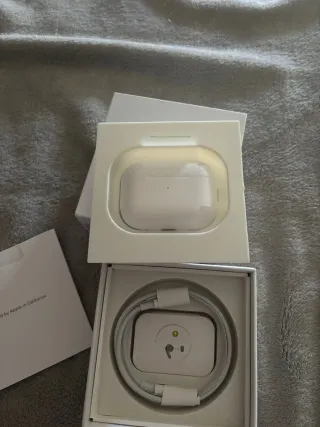 Apple AirPods Pro 2