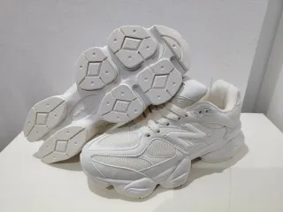 New Balance 9060 Blancas