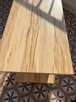 Mesa auxiliar madera hecha a mano