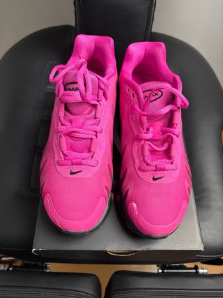 Nike Air Max DN8 Talla 37.5