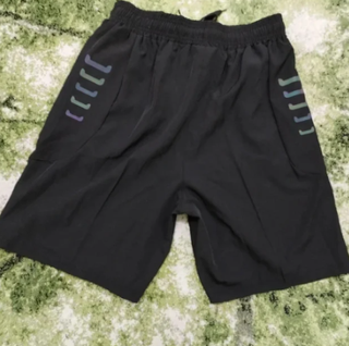 Pantalón corto Under Armour negro
