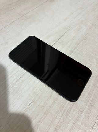 iPhone SE 3ª Gen 64GB Nero