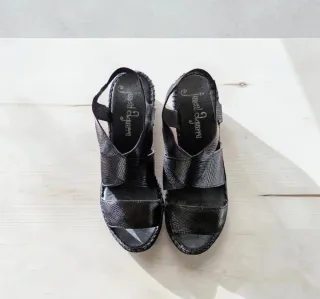 Sandalias Juncal Aguirre cuña yute negras