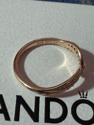 Anillo Pandora Oro rosado con Circonitas
