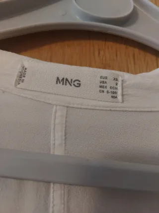 Blusa Mango Oversize Blanca