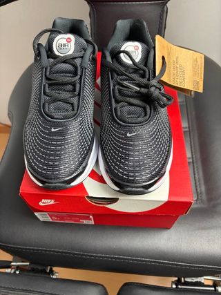 Nike Air Max DN Talla 37.5