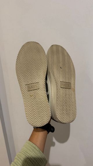 Zapatillas Saye Talla 38 Blancas y Verde Oliva