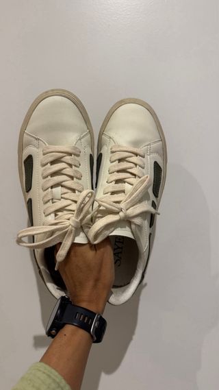 Zapatillas Saye Talla 38 Blancas y Verde Oliva