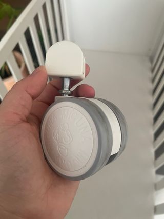 Cuna Micuna. Blanca y madera con colchón incluido.