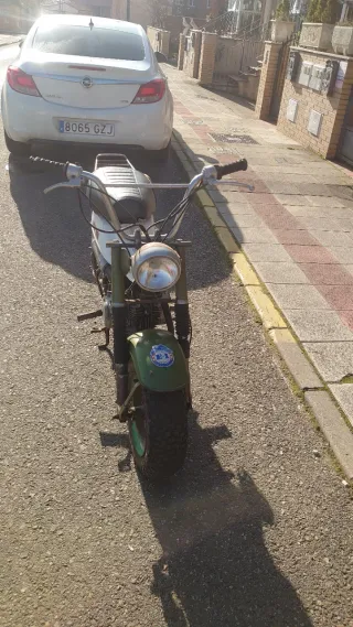Suzuki RV 50