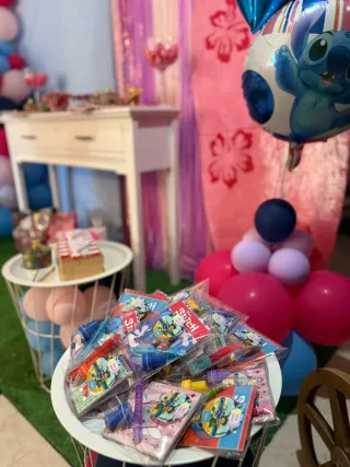 DECORACIÓN PARA EVENTOS Y CELEBRACIONES