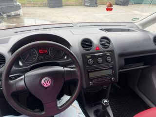 Volkswagen Caddy 2009