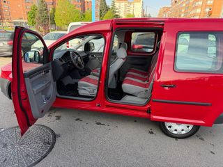 Volkswagen Caddy 2009