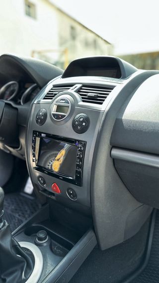 Renault Megane GT 2.0 DCi