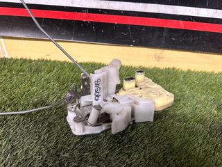 GUANTERA-CUADRO-CIERRE-HONDA CIVIC 5 (EU7-8)