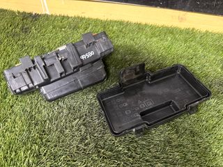 GUANTERA-CUADRO-CIERRE-HONDA CIVIC 5 (EU7-8)