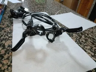 Frenos Shimano Deore XT M8000