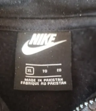 Sudadera Nike media cremallera negra