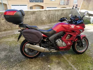 Honda CBF600S Roja Touring 2009