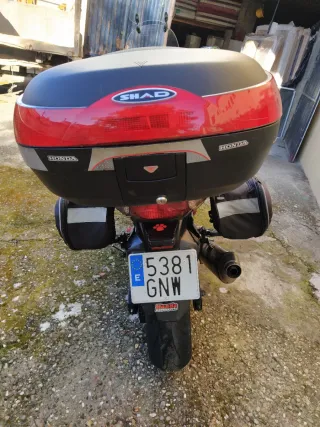 Honda CBF600S Roja Touring 2009