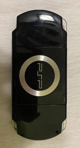 PSP CIB Piano Black + Silent Hill (Serial Match)